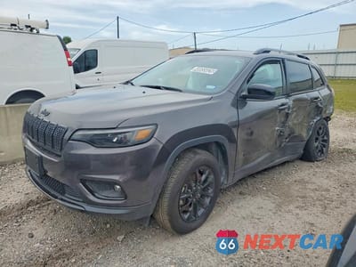 2023 JEEP CHEROKEE ALTITUDE LUX 1C4PJMMB6PD100718 - główne zdjęcie licytacji z USA - miniatura