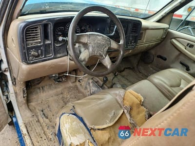Zdjęcie 8 z 12 samochodu: 2005 CHEVROLET SILVERADO DUMP TRUCK VIN:1GBJK34G15E294109 - miniatura