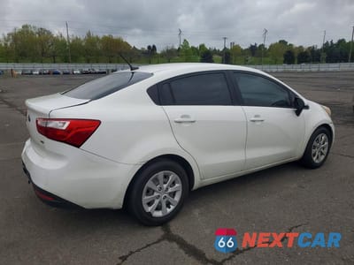 Trzecie zdjęcie samochodu z tyłu: 2013 KIA RIO LX VIN:KNADM4A35D6280150 - miniatura