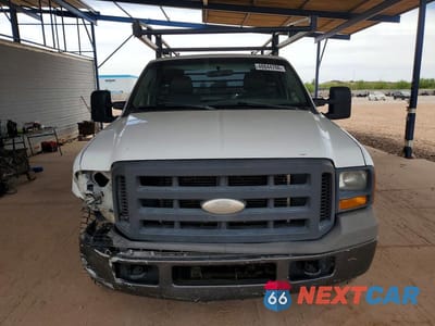 Piąte zdjęcie samochodu w środku: 2005 FORD F350 SRW SUPER DUTY VIN:1FTWF30Y55EC72652 - miniatura