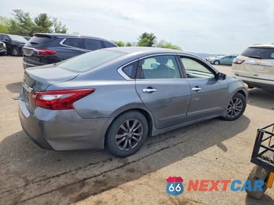 Trzecie zdjęcie samochodu z tyłu: 2018 NISSAN ALTIMA 2.5 S VIN:1N4AL3AP6JC280697 - miniatura