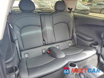 Zdjęcie 10 z 12 samochodu: 2019 MINI COOPER VIN:WMWXP5C5XK2H31248 - miniatura