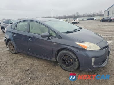 Czwarte zdjęcie samochodu z boku: 2012 TOYOTA PRIUS TWO VIN:JTDKN3DU8C1536556 - miniatura