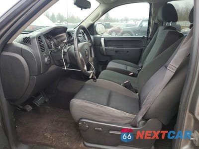 Zdjęcie 7 z 12 samochodu: 2013 CHEVROLET SILVERADO K1500 LT VIN:3GCPKSE73DG119527 - miniatura