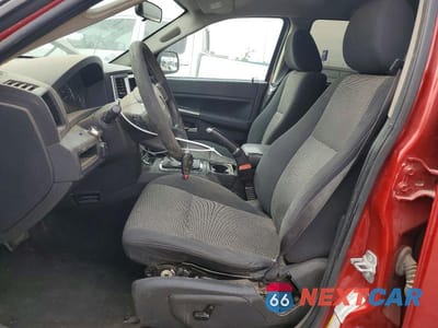 Zdjęcie 7 z 12 samochodu: 2010 JEEP GRAND CHEROKEE LAREDO VIN:1J4PR4GK2AC139866 - miniatura