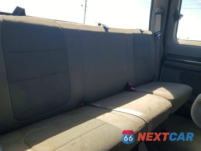 Zdjęcie 10 z 12 samochodu: 2006 FORD F350 SRW SUPER DUTY VIN:1FTWX31Y56EB70071 - miniatura