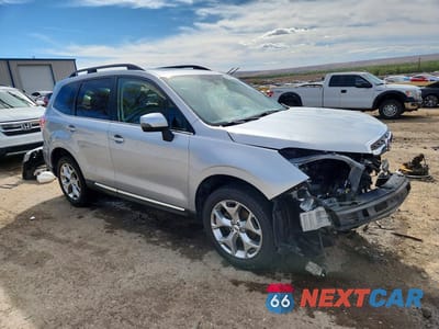 Czwarte zdjęcie samochodu z boku: 2018 SUBARU FORESTER 2.5I TOURING VIN:JF2SJAWC3JH611562 - miniatura