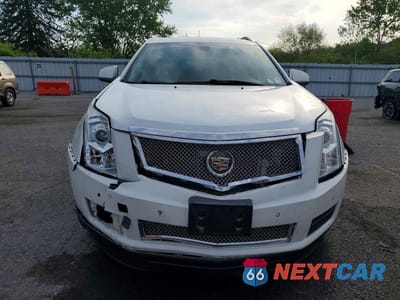 Piąte zdjęcie samochodu w środku: 2015 CADILLAC SRX LUXURY COLLECTION VIN:3GYFNEE32FS573621 - miniatura