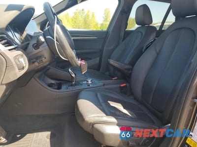 Zdjęcie 7 z 13 samochodu: 2021 BMW X1 XDRIVE28I VIN:WBXJG9C05M5T59131 - miniatura