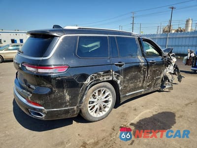 Trzecie zdjęcie samochodu z tyłu: 2021 JEEP GRAND CHEROKEE L SUMMIT VIN:1C4RJKEG8M8108069 - miniatura