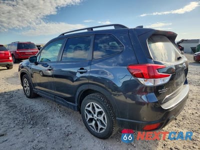 Drugie zdjęcie samochodu z przodu: 2019 SUBARU FORESTER PREMIUM VIN:JF2SKEGC8KH401995 - miniatura