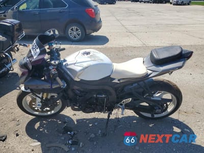 Trzecie zdjęcie samochodu z tyłu: 2008 SUZUKI GSX-R600 VIN:JS1GN7EA682110748 - miniatura