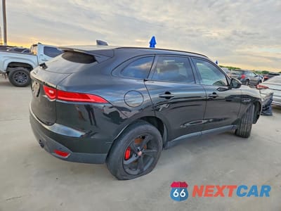 Trzecie zdjęcie samochodu z tyłu: 2018 JAGUAR F-PACE PREMIUM 25T VIN:SADCJ2FX2JA266081 - miniatura