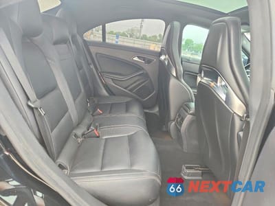 Zdjęcie 10 z 11 samochodu: 2015 MERCEDES-BENZ CLA 45 AMG VIN:WDDSJ5CB2FN212447 - miniatura