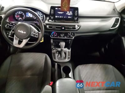 Zdjęcie 8 z 13 samochodu: 2023 KIA SELTOS LX VIN:KNDEPCAA1P7431992 - miniatura