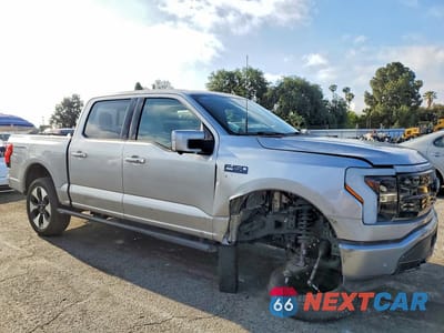 Czwarte zdjęcie samochodu z boku: 2024 FORD F150 VIN:1FT6W7L70RWG01977 - miniatura