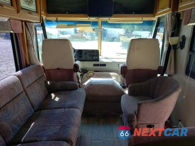Piąte zdjęcie samochodu w środku: 1991 SUNRISE RV VIN:1GBJP37N0M3313013 - miniatura