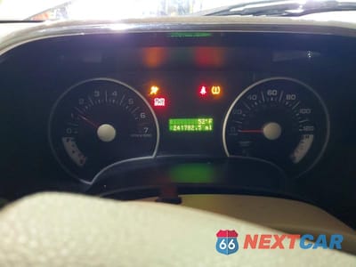 Zdjęcie 9 z 13 samochodu: 2007 FORD EXPLORER XLT VIN:1FMEU73887UA97189 - miniatura