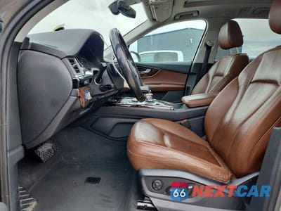 Zdjęcie 7 z 11 samochodu: 2017 AUDI Q7 PREMIUM VIN:WA1AAAF73HD025520 - miniatura