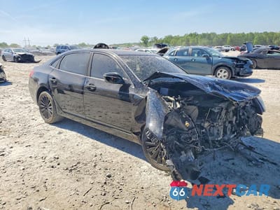 Czwarte zdjęcie samochodu z boku: 2014 HYUNDAI EQUUS SIGNATURE VIN:KMHGH4JH9EU081255 - miniatura