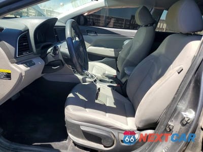 Zdjęcie 7 z 12 samochodu: 2018 HYUNDAI ELANTRA SEL VIN:KMHD84LF2JU537346 - miniatura