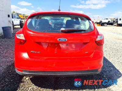 Zdjęcie 6 z 12 samochodu: 2014 FORD FOCUS SE VIN:1FADP3K23EL284264 - miniatura