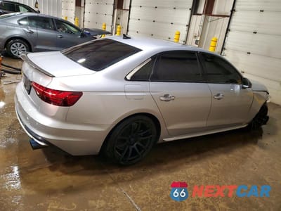 Trzecie zdjęcie samochodu z tyłu: 2022 AUDI A4 PREMIUM 40 VIN:WAUABAF46NN000803 - miniatura