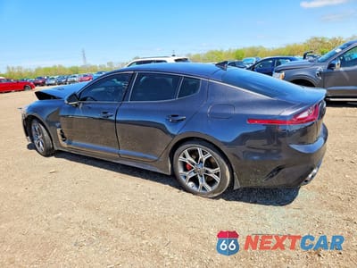 Drugie zdjęcie samochodu z przodu: 2019 KIA STINGER GT VIN:KNAE35LCXK6046464 - miniatura