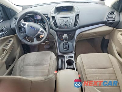 Zdjęcie 8 z 13 samochodu: 2016 FORD ESCAPE SE VIN:1FMCU0G77GUB66857 - miniatura