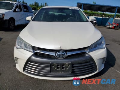 Piąte zdjęcie samochodu w środku: 2016 TOYOTA CAMRY XLE V6 VIN:4T1BK1FK1GU575269 - miniatura