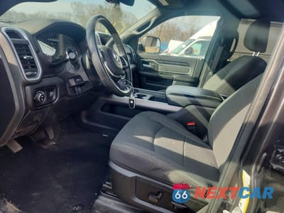 Zdjęcie 7 z 10 samochodu: 2022 RAM 3500 BIG HORN VIN:3C63R3HL4NG435049 - miniatura