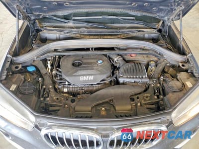 Zdjęcie 12 z 13 samochodu: 2018 BMW X1 XDRIVE28I VIN:WBXHT3C30J5K31053 - miniatura