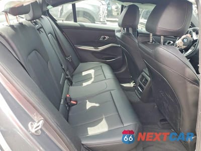 Zdjęcie 10 z 12 samochodu: 2026 BMW 330I VIN:3MW69CW06T8F95176 - miniatura