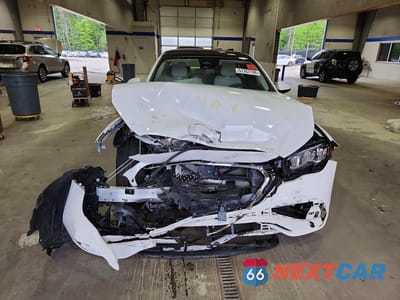 Piąte zdjęcie samochodu w środku: 2025 MERCEDES-BENZ E 350 4MATIC VIN:W1KLF4HB5SA095179 - miniatura