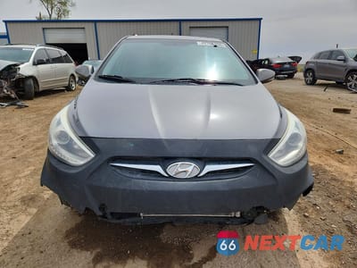 Piąte zdjęcie samochodu w środku: 2014 HYUNDAI ACCENT SE VIN:KMHCU5AE5EU154272 - miniatura
