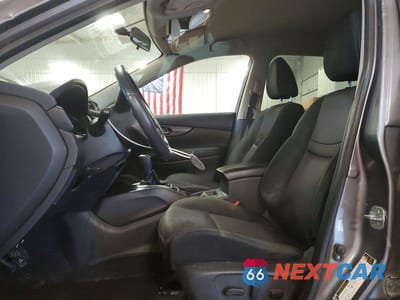 Zdjęcie 7 z 13 samochodu: 2017 NISSAN ROGUE SV VIN:KNMAT2MV9HP584219 - miniatura