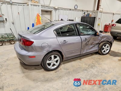 Trzecie zdjęcie samochodu z tyłu: 2006 MAZDA 3 I VIN:JM1BK32F561529615 - miniatura