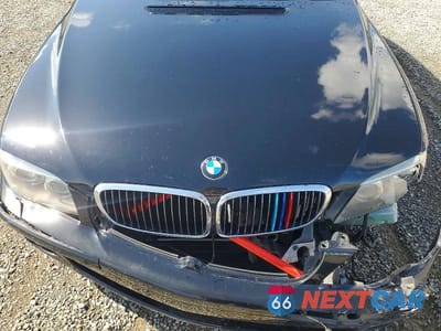 Zdjęcie 11 z 12 samochodu: 2007 BMW 750 VIN:WBAHN83567DT74090 - miniatura