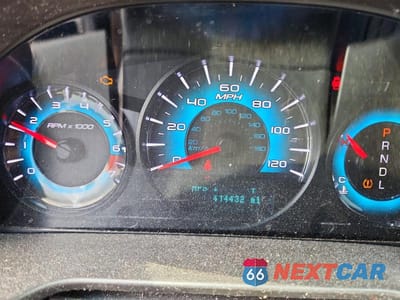 Zdjęcie 9 z 12 samochodu: 2010 FORD FUSION SE VIN:3FAHP0HA8AR386928 - miniatura
