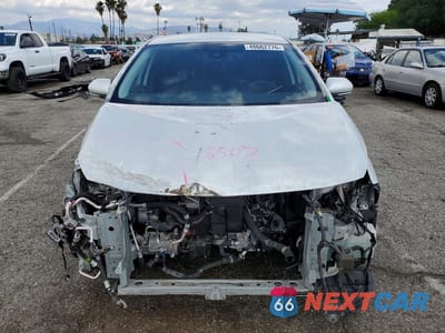 Piąte zdjęcie samochodu w środku: 2022 TOYOTA PRIUS PRIME XLE VIN:JTDKAMFP5N3223822 - miniatura