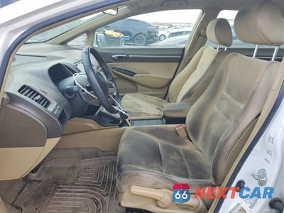 Zdjęcie 7 z 12 samochodu: 2008 HONDA CIVIC VIN:JHMFA36238S004608 - miniatura
