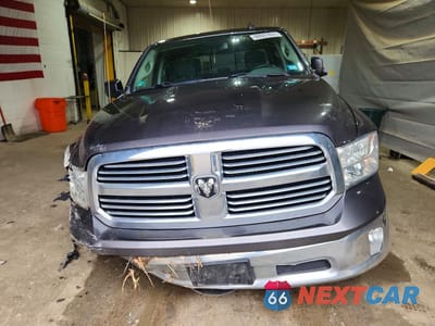 Piąte zdjęcie samochodu w środku: 2015 RAM 1500 SLT VIN:3C6RR7LTXFG597200 - miniatura