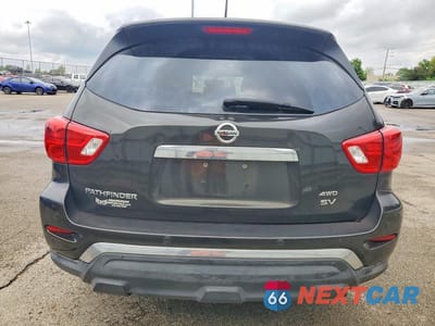 Zdjęcie 6 z 13 samochodu: 2017 NISSAN PATHFINDER SV VIN:5N1DR2MM9HC604779 - miniatura