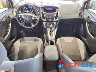 Zdjęcie 8 z 11 samochodu: 2012 FORD FOCUS SE VIN:1FAHP3K23CL284747 - miniatura