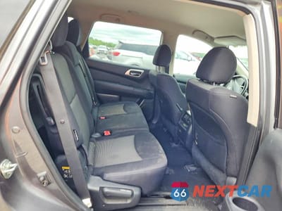Zdjęcie 10 z 12 samochodu: 2019 NISSAN PATHFINDER SV VIN:5N1DR2MN3KC631282 - miniatura