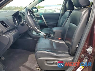 Zdjęcie 7 z 13 samochodu: 2011 TOYOTA HIGHLANDER SE VIN:5TDBK3EH7BS077791 - miniatura