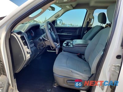 Zdjęcie 7 z 12 samochodu: 2013 RAM 1500 ST VIN:1C6RR6FP8DS518542 - miniatura