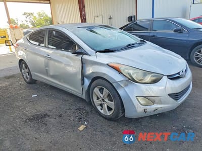 Czwarte zdjęcie samochodu z boku: 2012 HYUNDAI ELANTRA GLS VIN:KMHDH4AE1CU401738 - miniatura