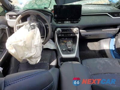 Zdjęcie 8 z 12 samochodu: 2025 TOYOTA RAV4 HYBRID XSE VIN:4T3E6RFV5SU185382 - miniatura