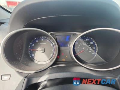 Zdjęcie 9 z 12 samochodu: 2013 HYUNDAI TUCSON GLS VIN:KM8JU3AC9DU637708 - miniatura